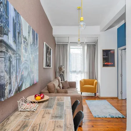 Cozy 2bd - Steps To Vitosha Blvd - Ac & Wifi By Flat Mаnager *